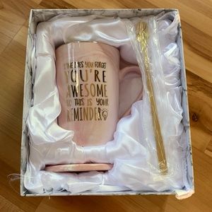 Gift coffee cup in original box.